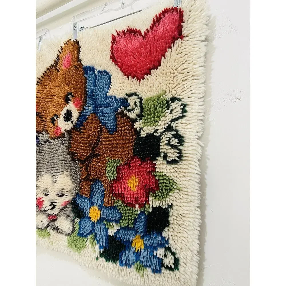 Vintage Latch Hook Rug Wall Hanging Bears Heart Completed Finished #4381 Baby Mo